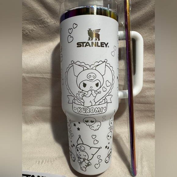 40oz Limited Edition Holographic and White Kuromi Stanley NIB - Picture 3 of 16